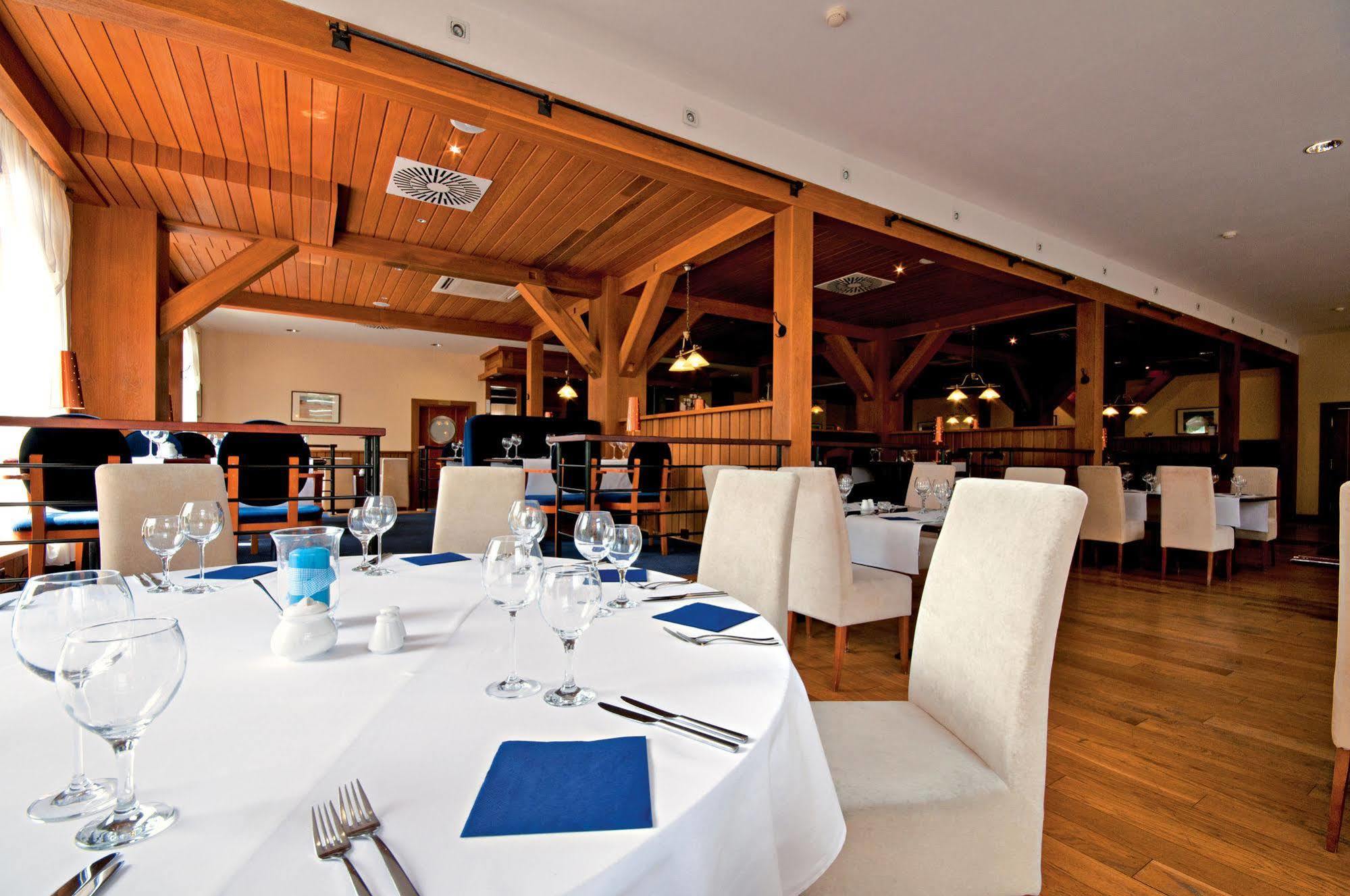Leba Hotel & Spa Eksteriør billede