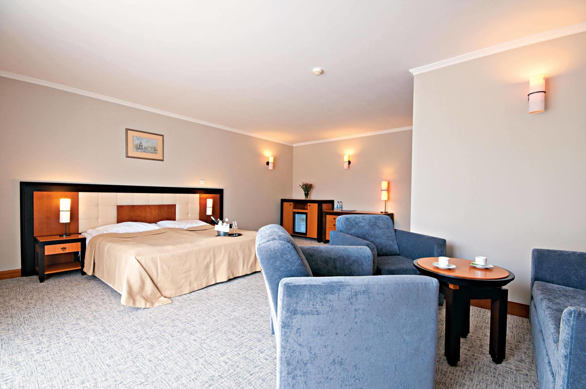 Leba Hotel & Spa Eksteriør billede