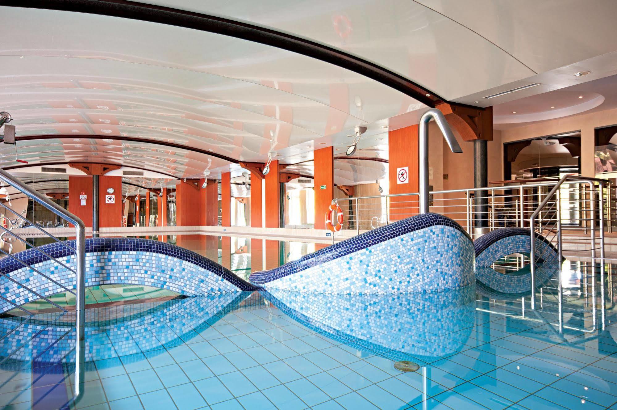 Leba Hotel & Spa Eksteriør billede